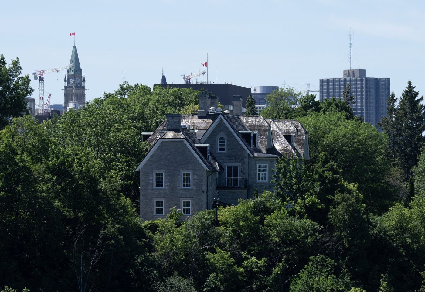 Le premier ministre fera état vendredi des projets concernant l'avenir du 24 Sussex