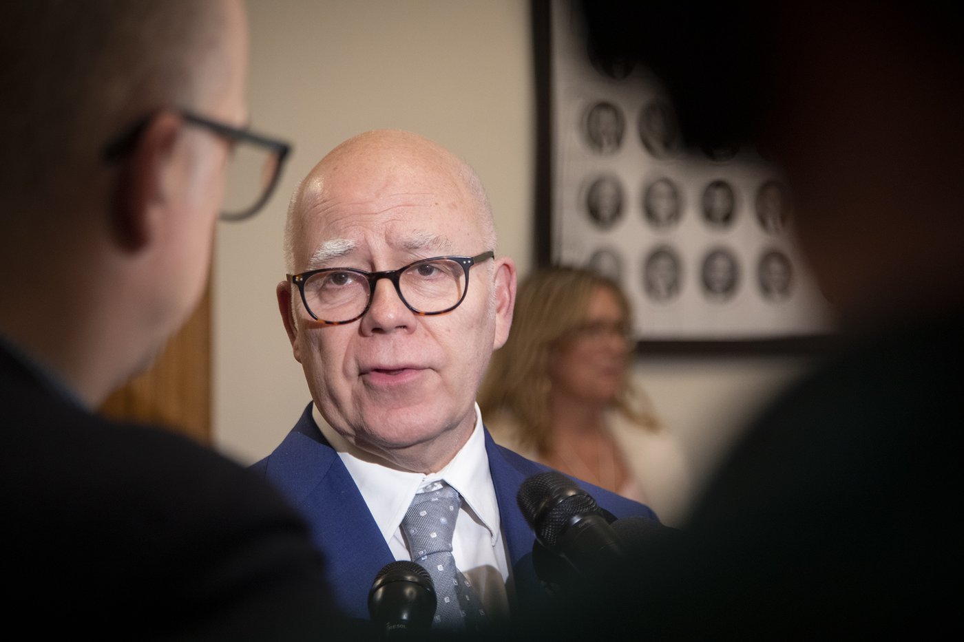 L'opposition critique le plan de réduction des dépenses de Susan Holt