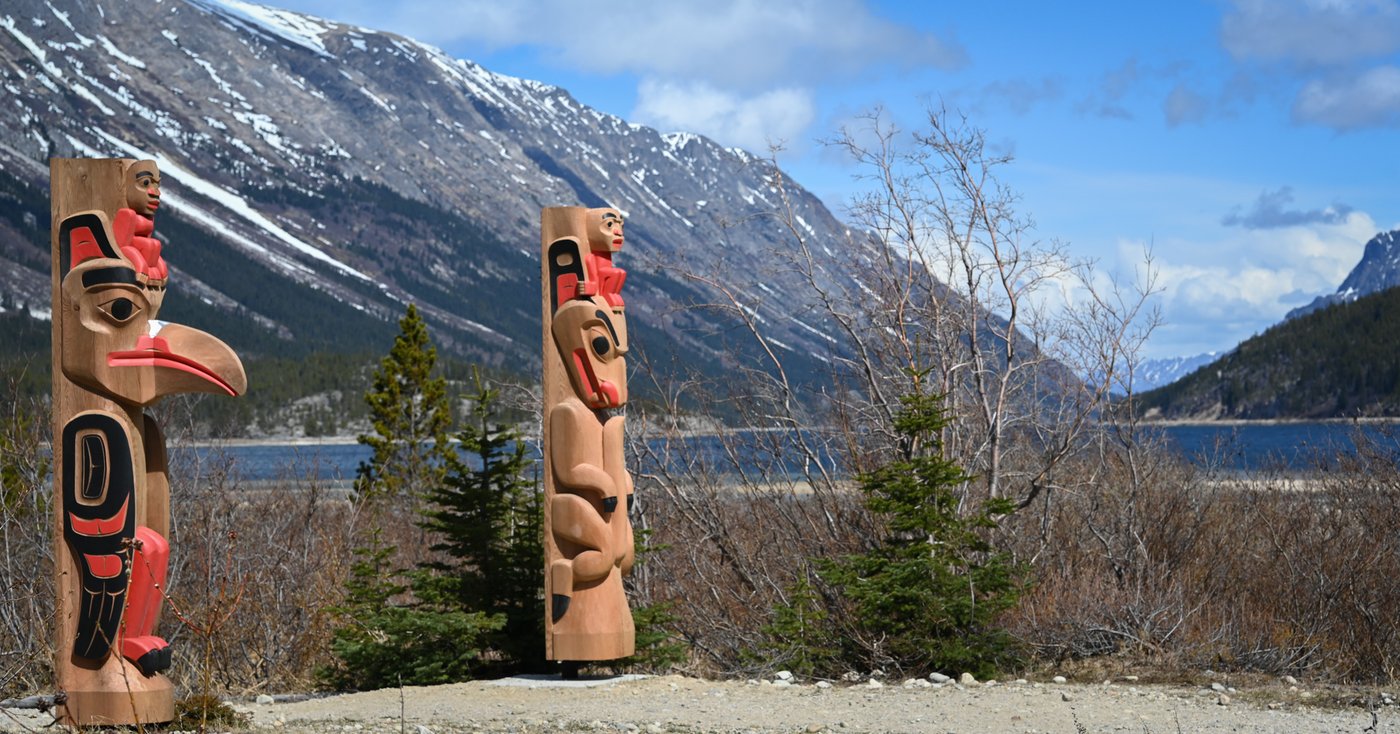Les totems du sentier de Chilkoot témoignent de la longue histoire de cet itinéraire