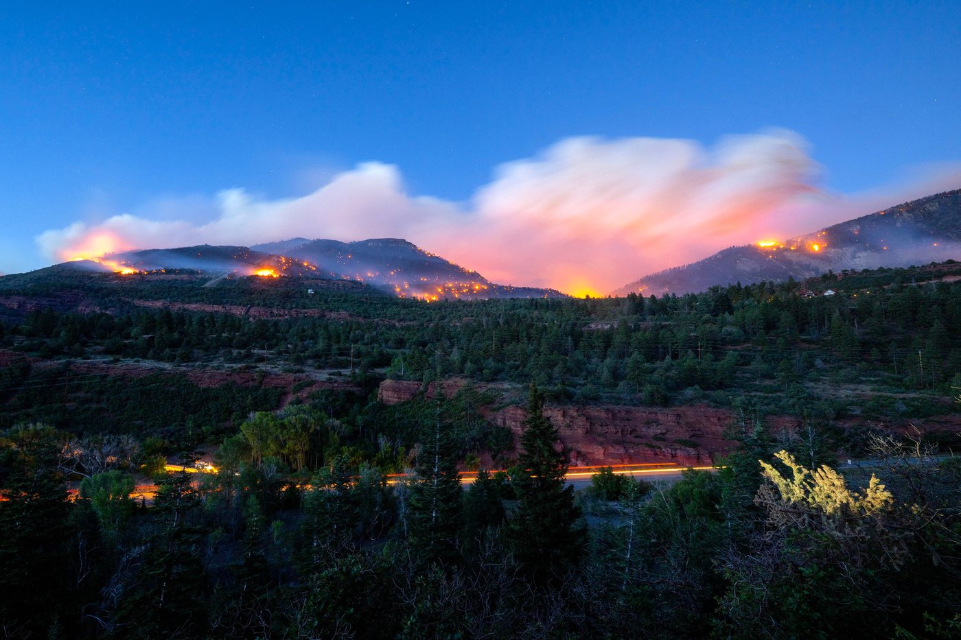 Un pilote de la C.-B. meurt alors qu'il luttait contre un feu de forêt au Colorado