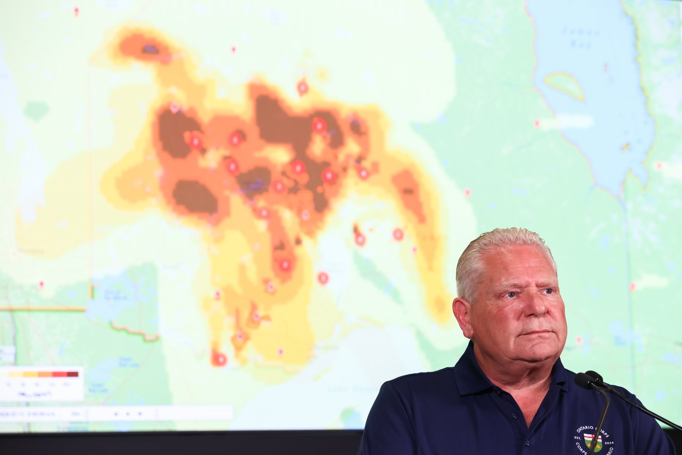 Feux de forêt: le premier ministre ontarien Doug Ford devrait se rendre à Thunder Bay