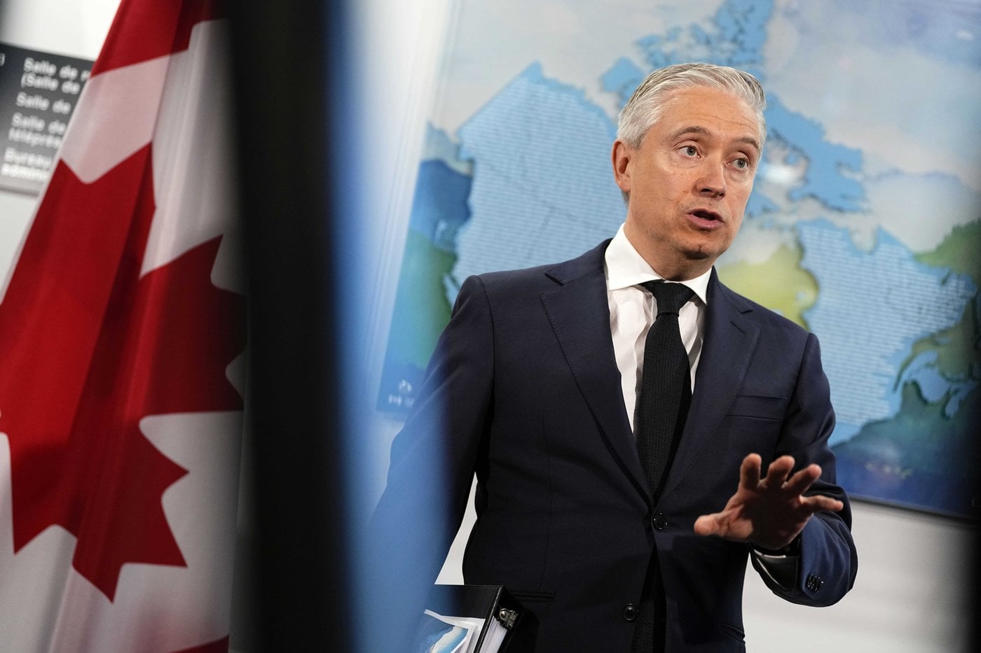 Les libéraux sont critiqués pour leurs dépenses en dehors du cadre budgétaire