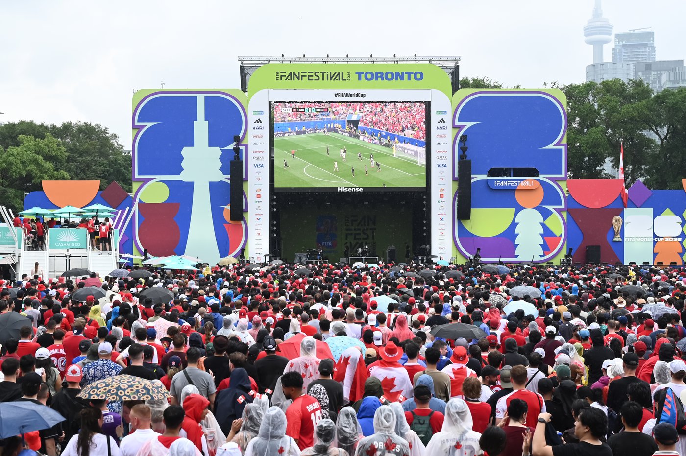 Rassemblements à travers le pays pour la finale de la Coupe du monde de soccer