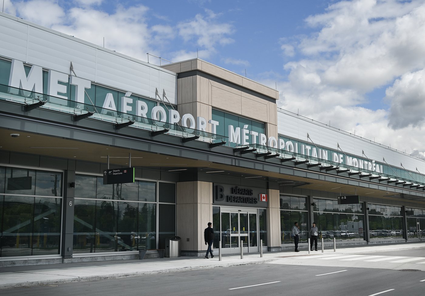 Un petit avion a eu un accident à l'atterrissage à l'aéroport de Longueuil