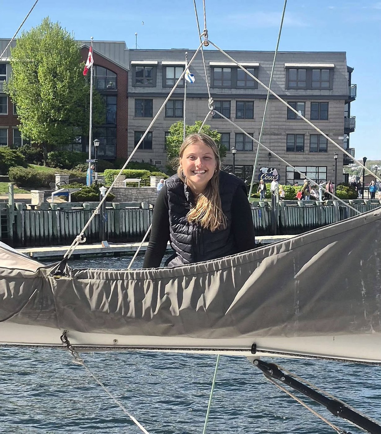 Oser prendre les devants: une skipper de 17 ans espère inspirer les femmes