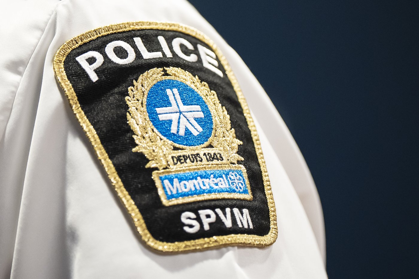 Alerte: Deux policiers du SPVM suspendus pour des allégations de gestes racistes
