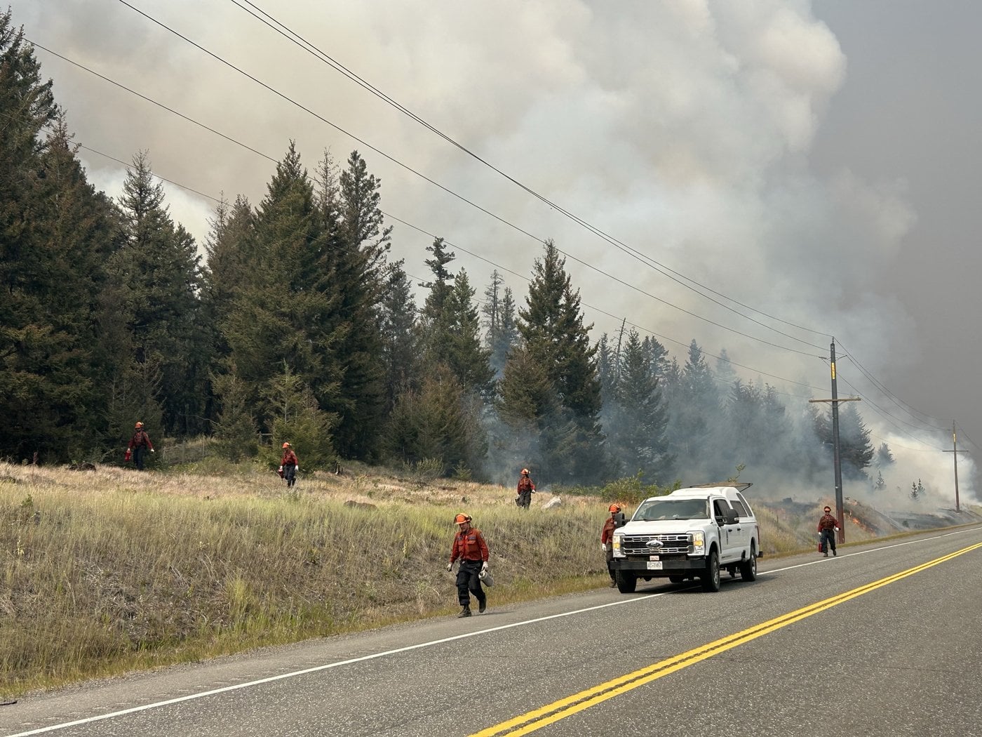 Enquêtes sur des incendies de forêt d'origine criminelle en Colombie-Britannique