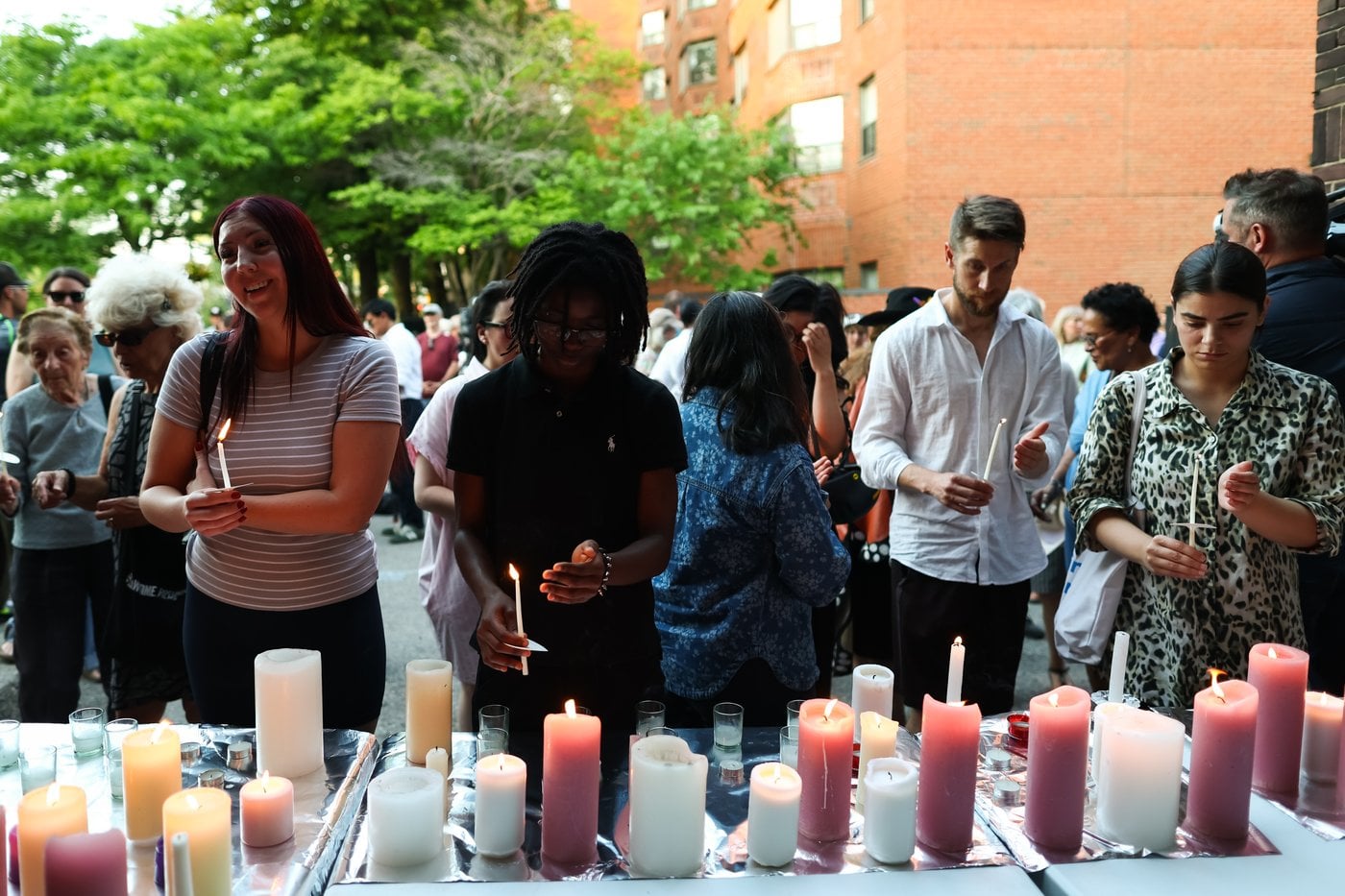 Deux jeunes de 18 ans sont accusés après les tirs meurtriers à Toronto