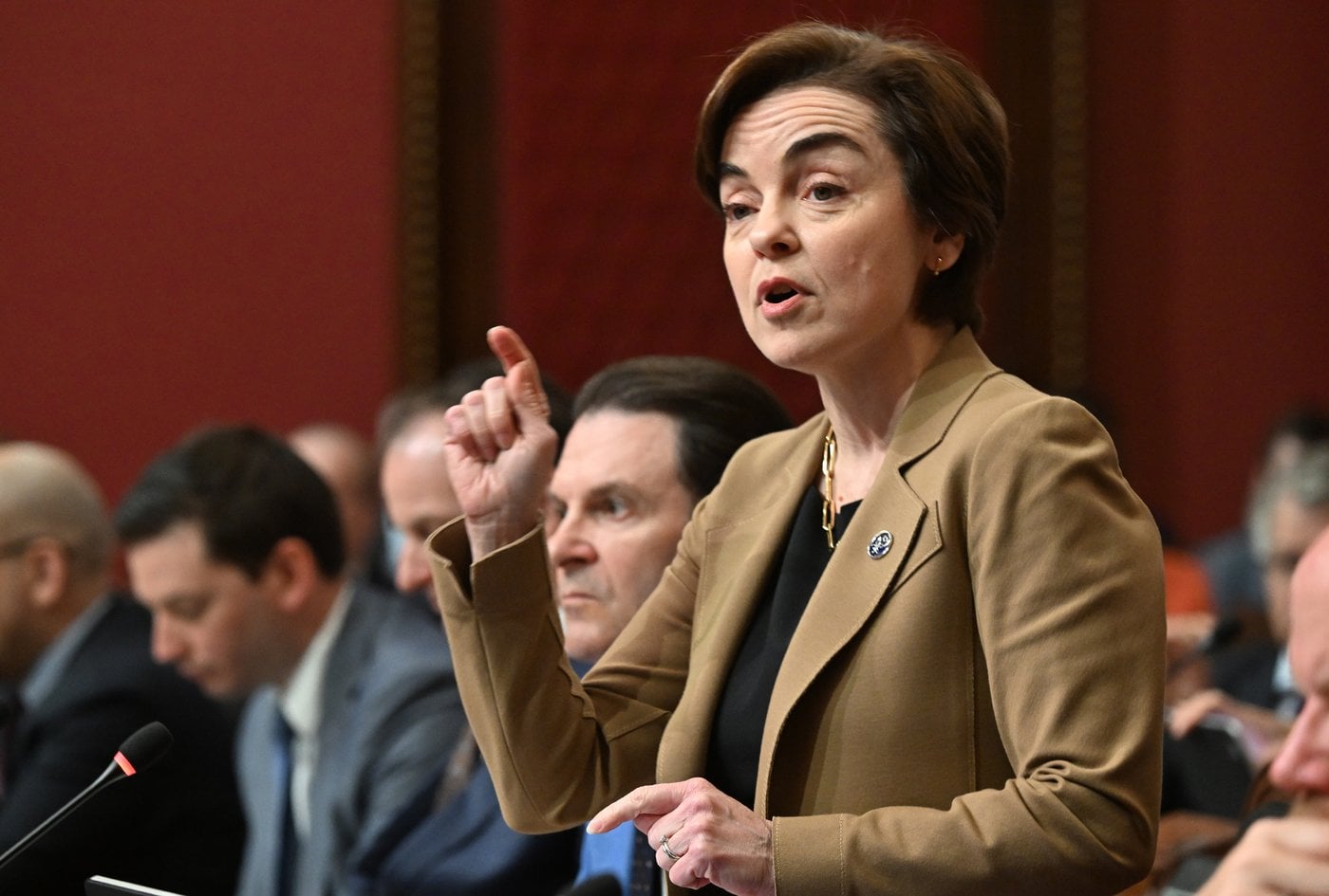 Nemaska: Fréchette refuse de dire si elle connaissait l'avis défavorable du MRNF