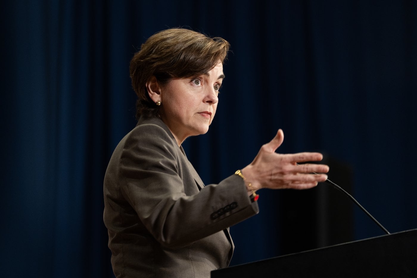 Coupure de 47 G$ : Christine Fréchette dénonce la promesse conservatrice