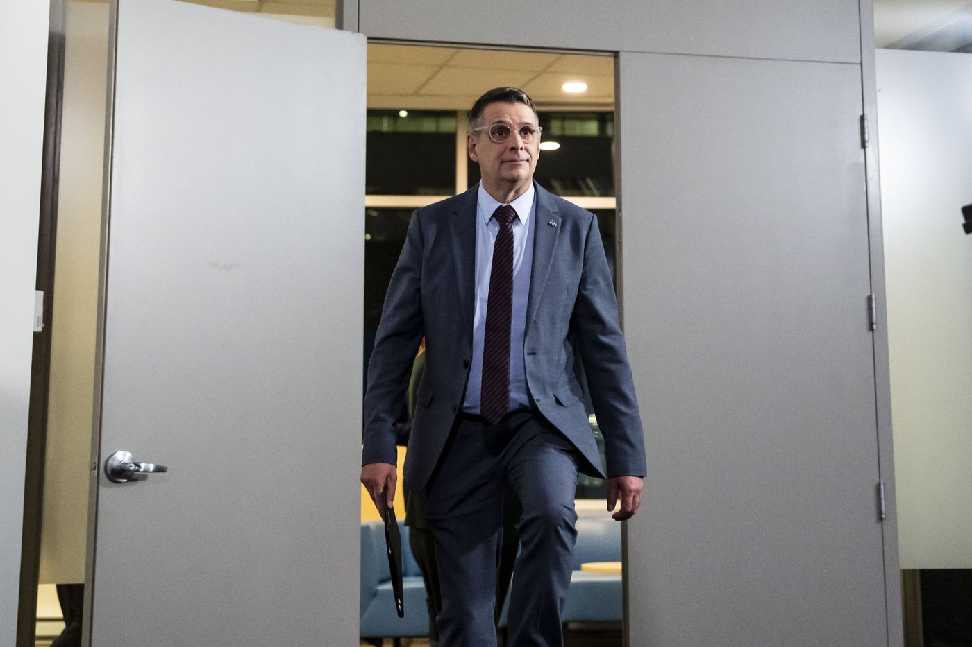 Jour 22: la crise de l'itinérance et la crise tarifaire s'invitent en mi-campagne