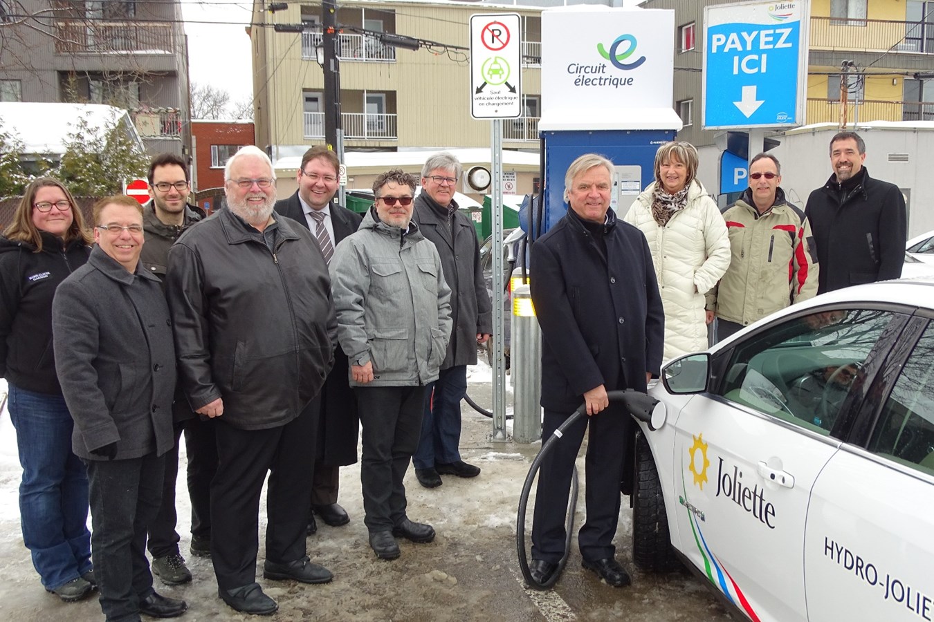 La Ville de Joliette offre maintenant une borne de recharge rapide pour les véhicules tout électriques