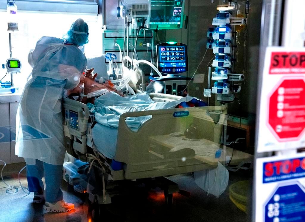 Réforme du ministre Dubé dans la santé: les syndicats perplexes