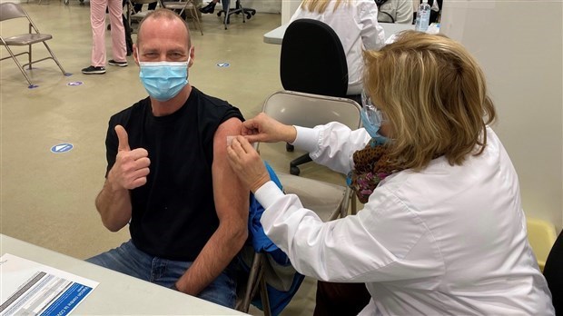 Vacciner au moins 75 % de la population d’ici le 24 juin : le CISSS maintient son objectif