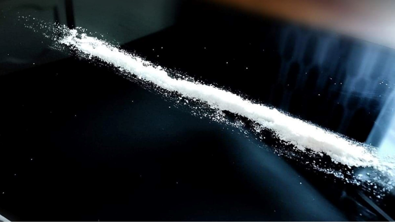 Plusieurs substances dont plus de 1800 grammes de cocaïne ont été saisies pendant les perquisitions 