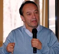 Pour Marcel Lebœuf, le bonheur n est pas plus loin que dans les petites simplicités de la vie. Crédit: Josiane Yelle
