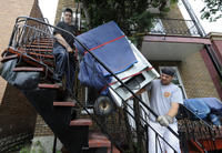 GEN-Déménagement Demenagement dans limoilou.Les escaliers en colimaçon du quartier Limoilou ont donné du fil à retordre à de nombreux déménageurs du dimanche (QMI-0907012017.JPG); GEN-Déménagement Demenagement dans limoilou.Les escaliers en colimaçon du quartier Limoilou ont donné du fil à retordre à de nombreux déménageurs du dimanche