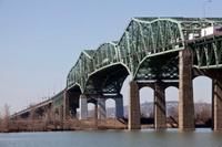 _PontChamplain[JLEMAY]Photo prise de la rive-sud de Montréal du pont Champlain, près de Montréal en ce jeudi 7 avril 2011.JOEL LEMAY/24H MONTREAL/AGENCE QMI