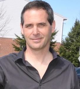 (Photo collaboration spéciale)Le système de pondération et d évaluation des offres à la Ville de Sainte-Thérèse est jugé discriminatoire par le ministère et Christian Charron, le chef du parti Vision Action Sainte-Thérèse.