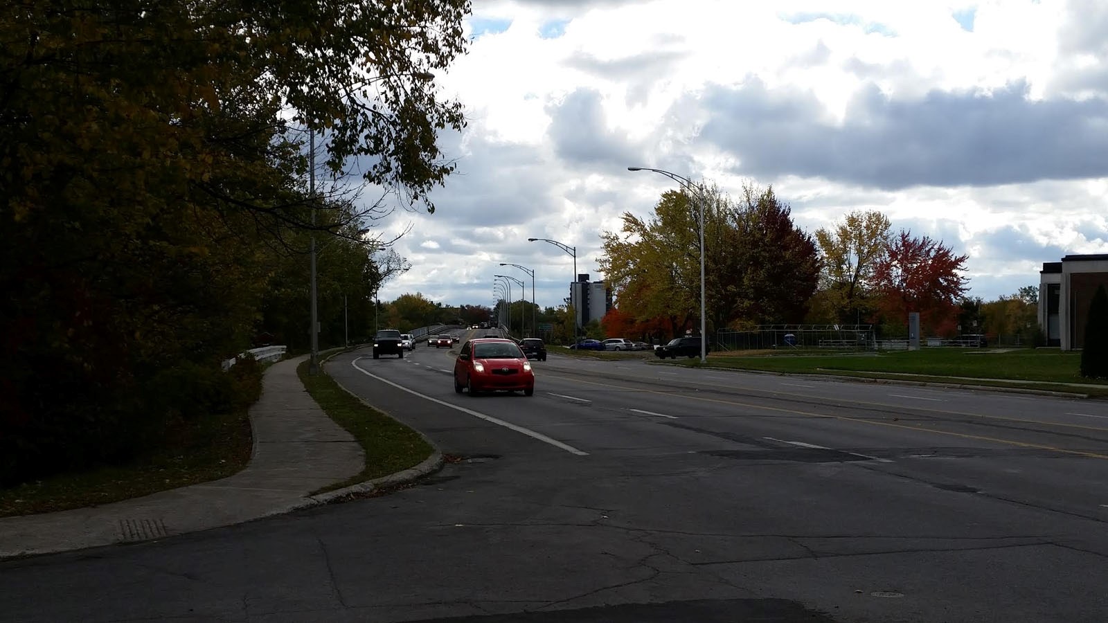 Les automobilistes qui empruntent le pont entre Rosemère et Laval devront prévoir leurs déplacements au cours de la semaine. 