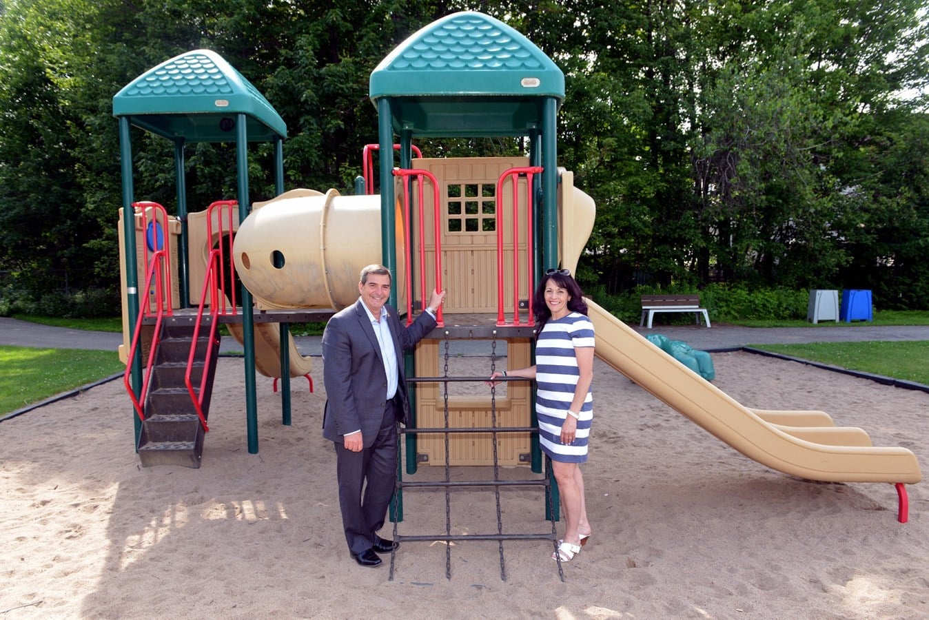 Nouveau module de jeux au parc du Voltigeur