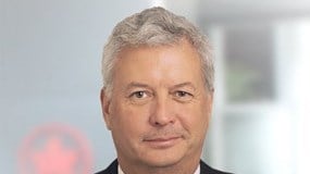 Alerte: Michael Rousseau présente ses excuses pour son manque de maîtrise du français