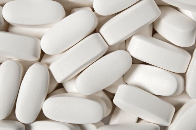 Nouveaux renseignements sur l'innocuité de l'ibuprofène d'ordonnance - Risque de crise cardiaque et d'accident vasculaire cérébral associé à de fortes doses