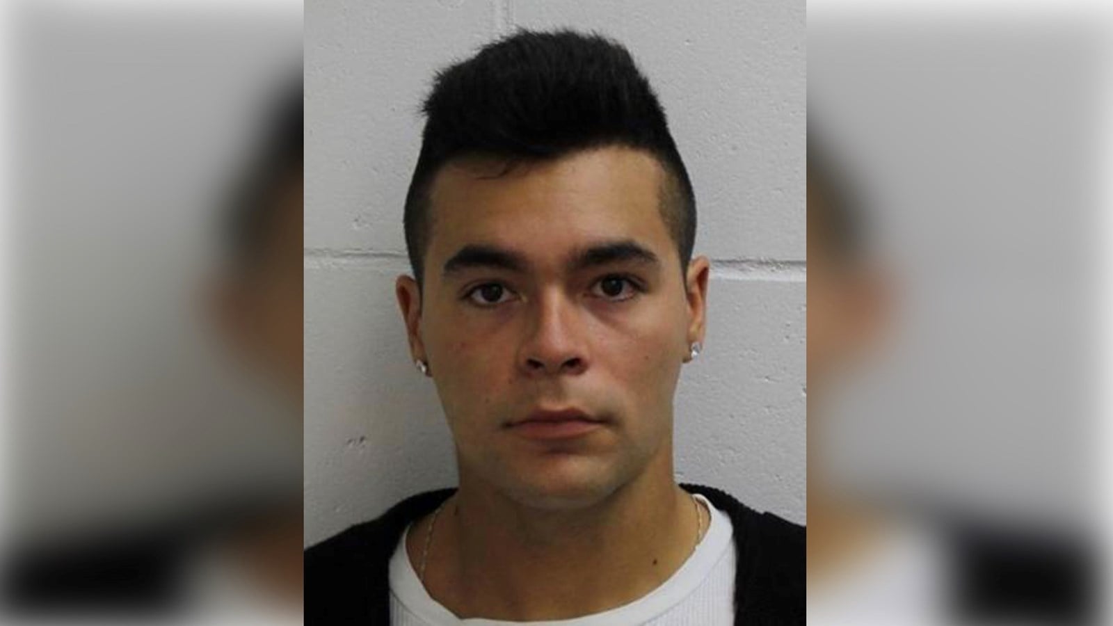 Le 13 septembre dernier, le Service de police de Laval (SPL) a procédé à l’arrestation d’Alexandre Bernard, âgé de 23 ans, pour agression sexuelle