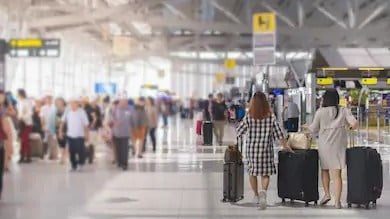 Les restrictions de voyages sont toujours en vigueur