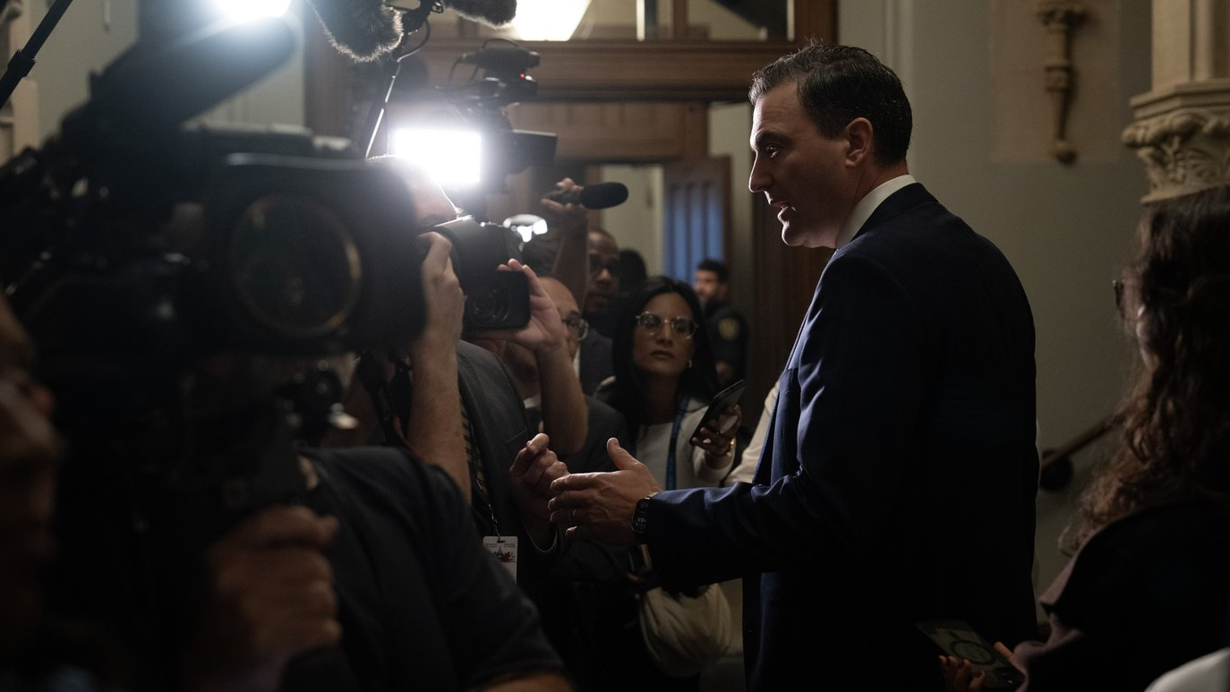 Le Canada travaille avec des partenaires sur la sécurité de l'IA