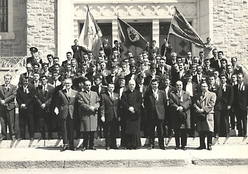 1963