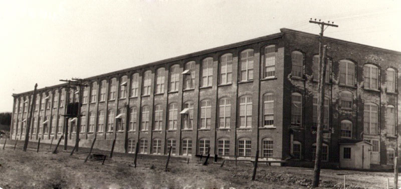 1946