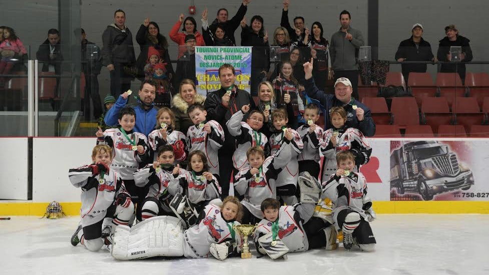 Le Garaga Novice B1 est champion du tournoi de Plessisville