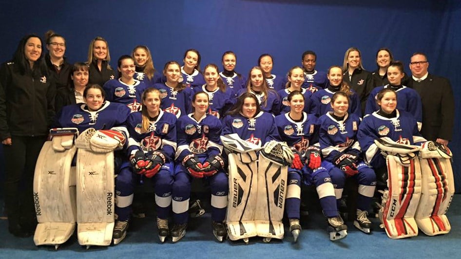 L'équipe féminine AA est toujours en vie au tournoi International Pee-Wee