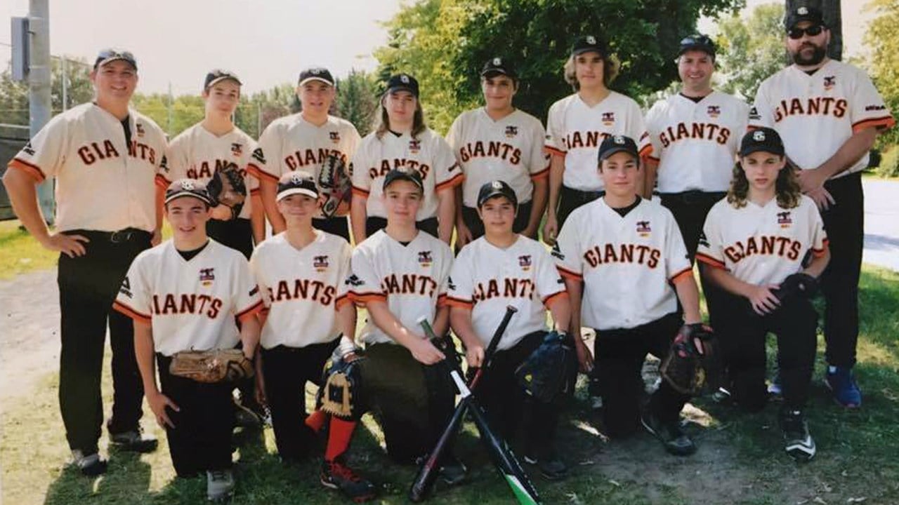 Les Giants de Saint-Georges s'inclinent lors du tournoi provincial de Pointe-aux-Trembles