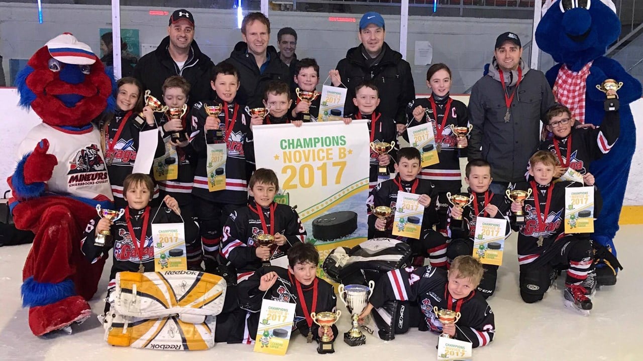 Le Garaga Novice B1 remporte une troisième bannière en autant de tournois