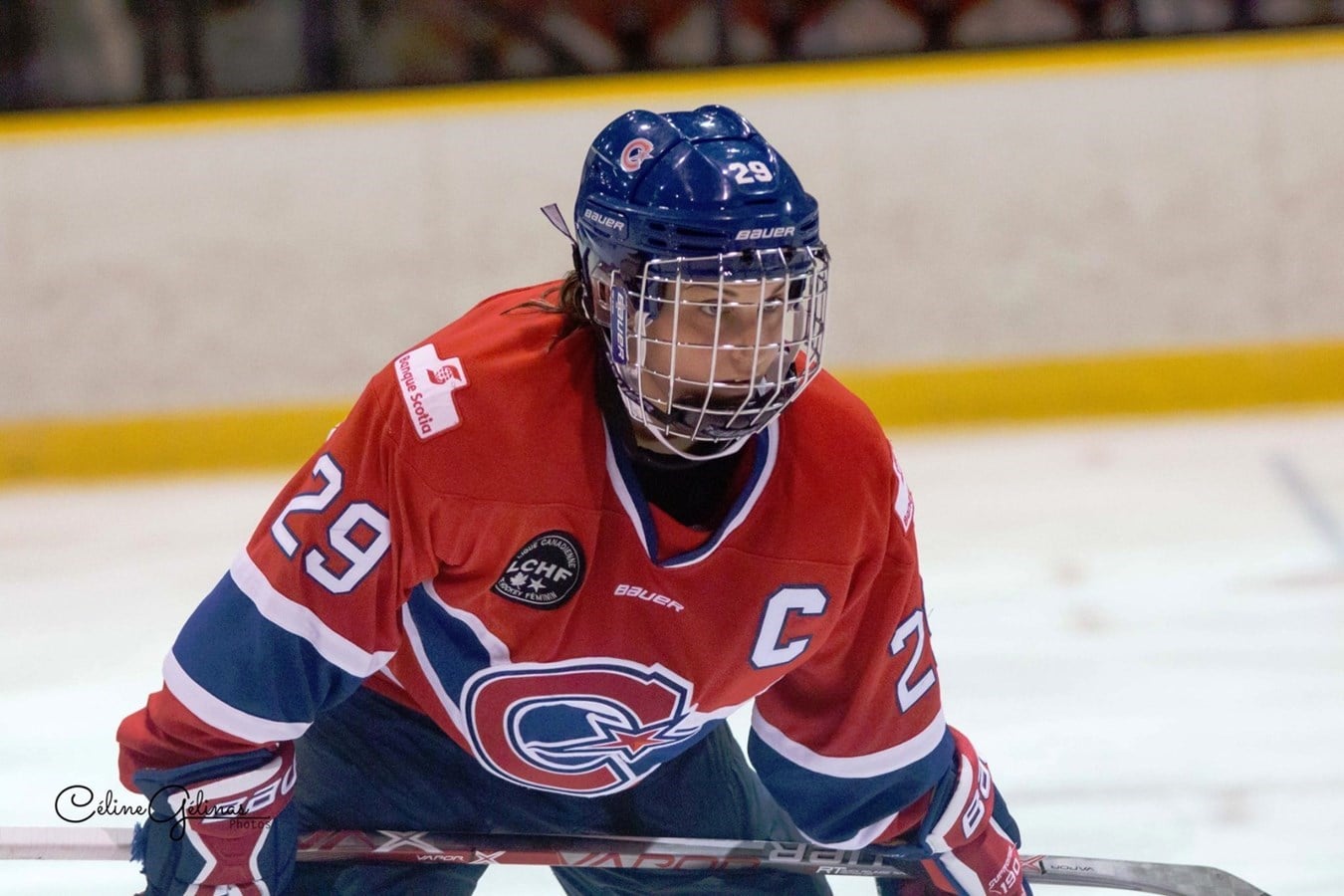 Marie-Philip Poulin marque deux buts et permet aux Canadiennes de remporter la coupe Clarkson