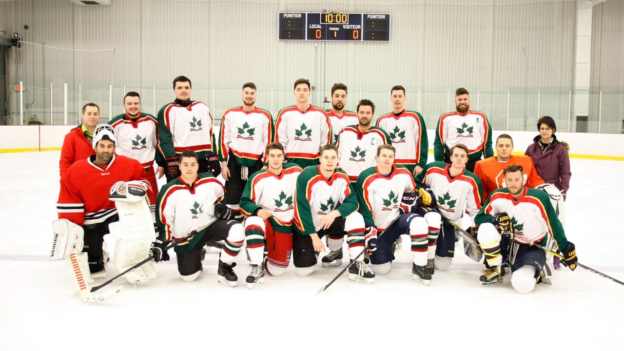 La CSBE s'incline en demi-finale au Rendez-vous provincial de hockey 