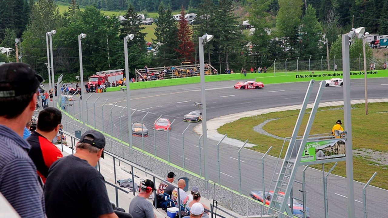 Une soirée Budweiser mouvementée à l’autodrome Chaudière 