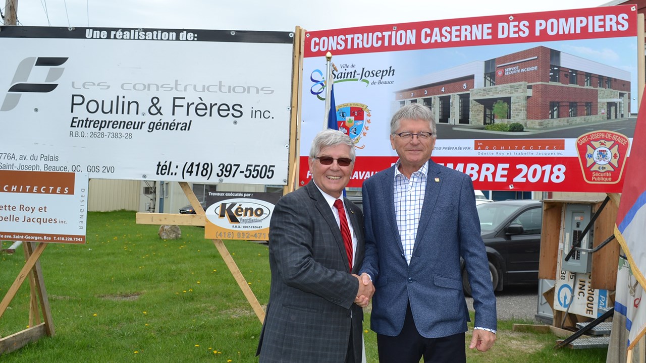 M. Norbert Morin, député Côte-du-Sud et M. Pierre Gilbert, maire de la Ville de Saint-Joseph-de-Beauce.