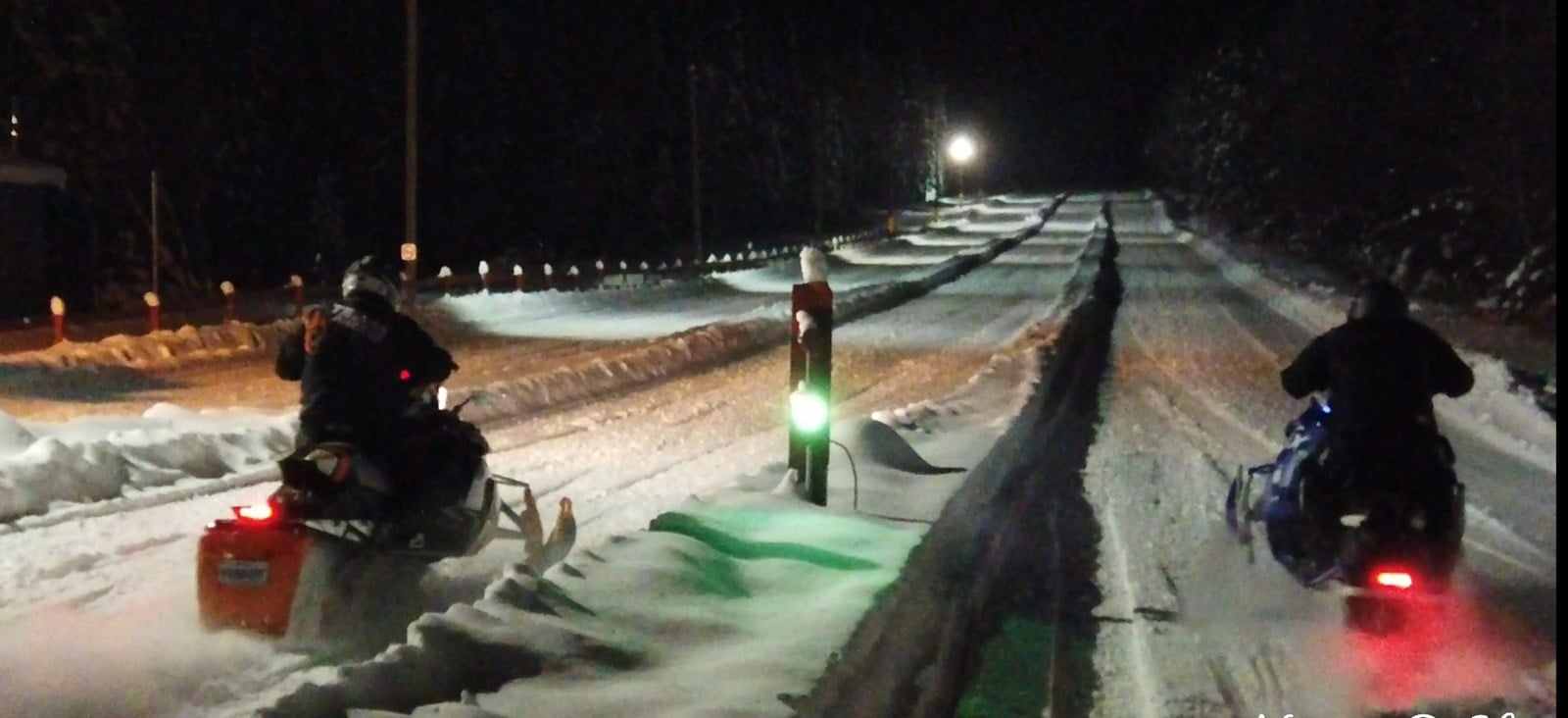 Normand DeLessard présente le drag de motoneige de Beauceville