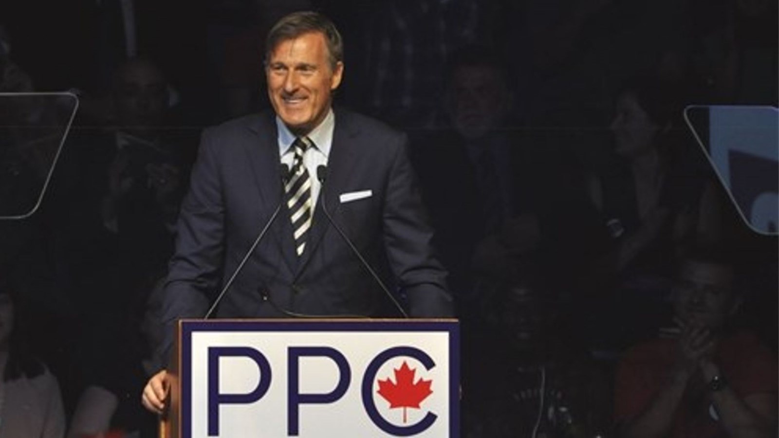 Le chef du Parti populaire du Canada promet du changement pour les entreprises.