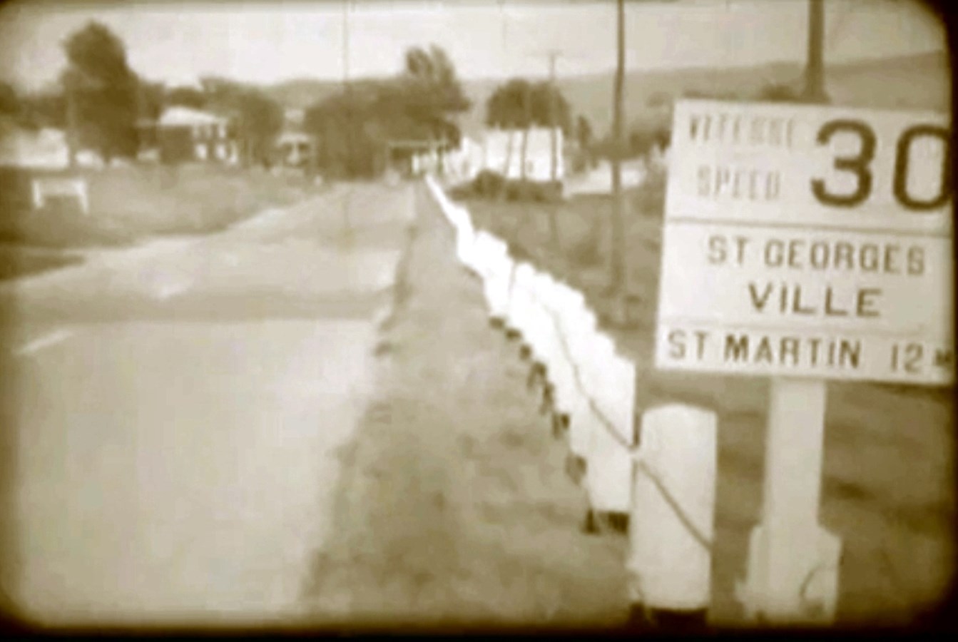 Normand DeLessard présente la Visite de la Beauce des Bérets blancs en 1955