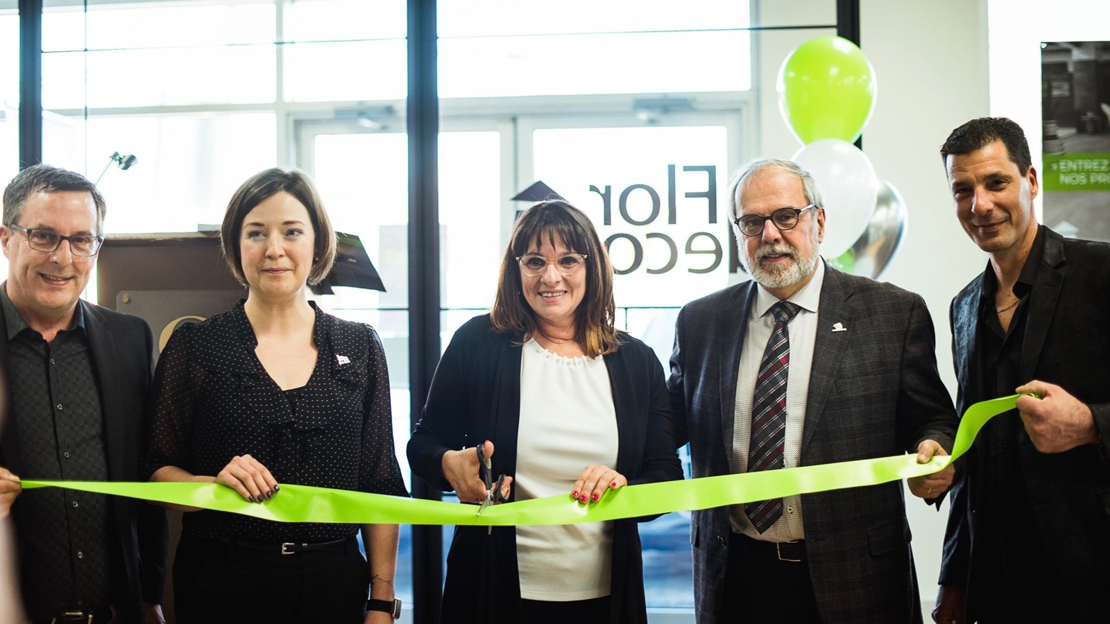 Une inauguration inoubliable chez Couvre Sol BP Flor Déco