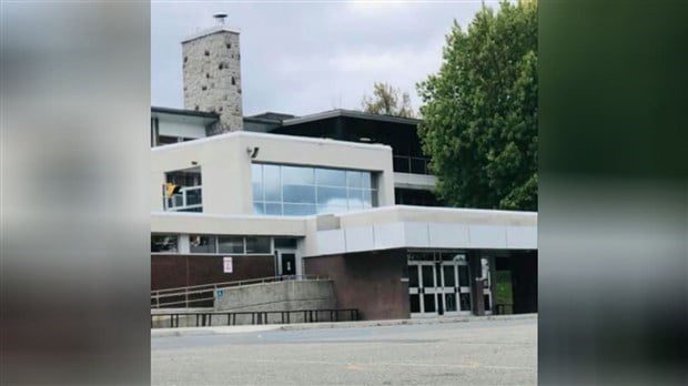 Un sixième cas de COVID-19 confirmé à l’école des Deux-Rives