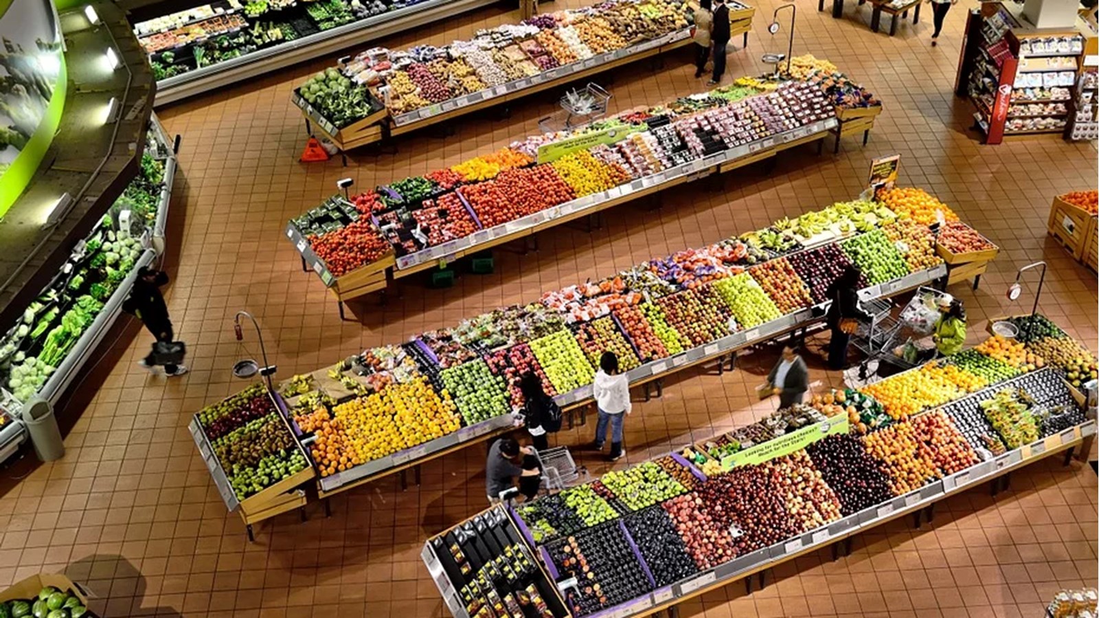 Épiceries fermées les dimanches en avril: votre réaction?