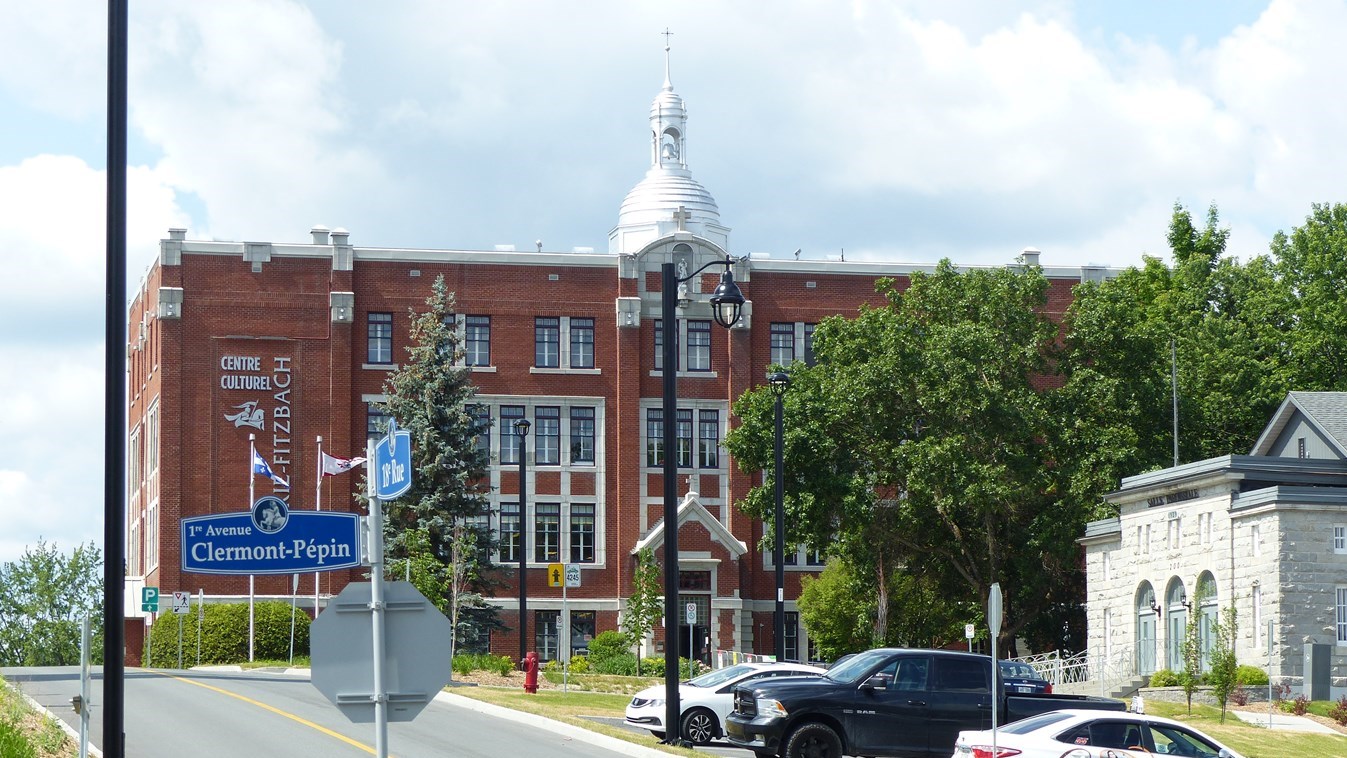 Les usagers de la bibliothèque et du centre d'art à Saint-Georges seront de retour