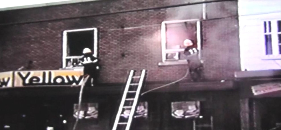 Normand DeLessard présente l'incendie chez Yellow Chaussures en 1986