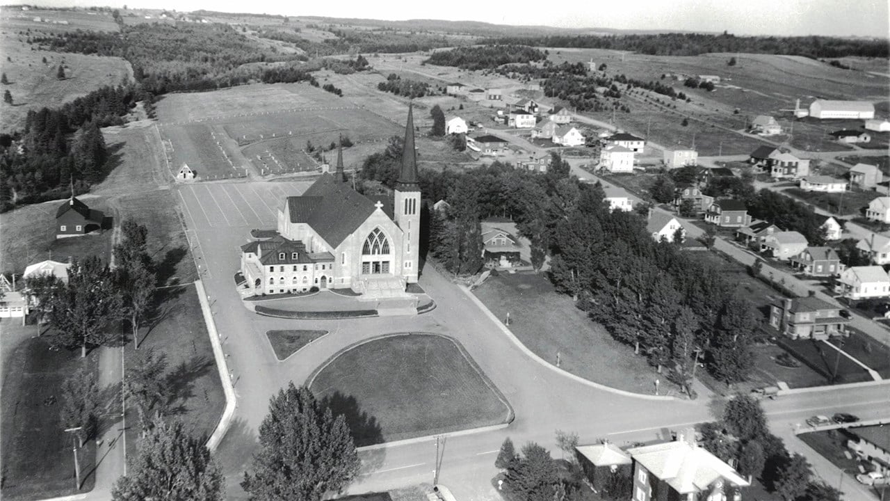 La création de la paroisse de l'Assomption à Saint-Georges