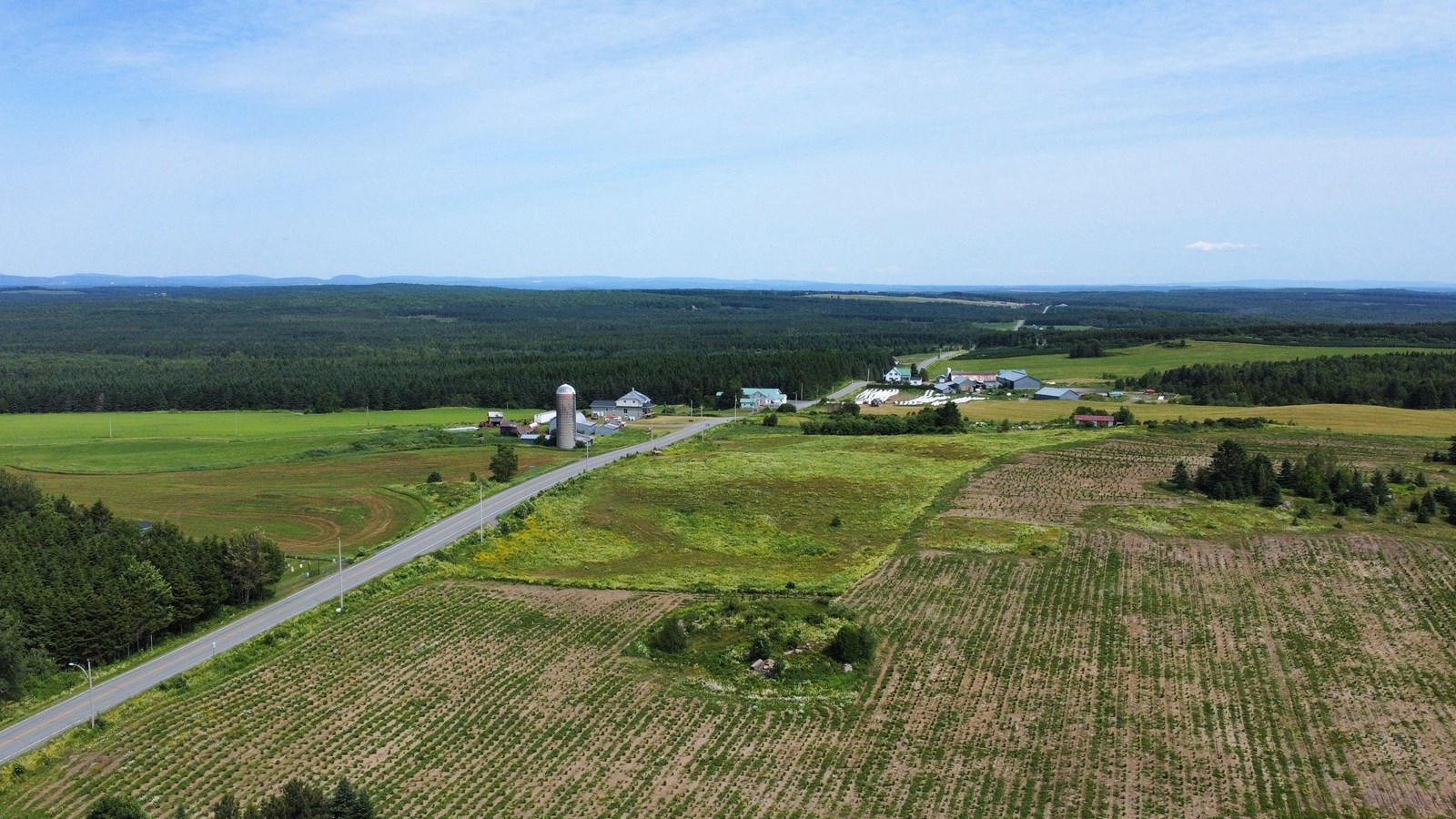 Québec investit 1,75 M$ pour des projets agricoles et agroalimentaires